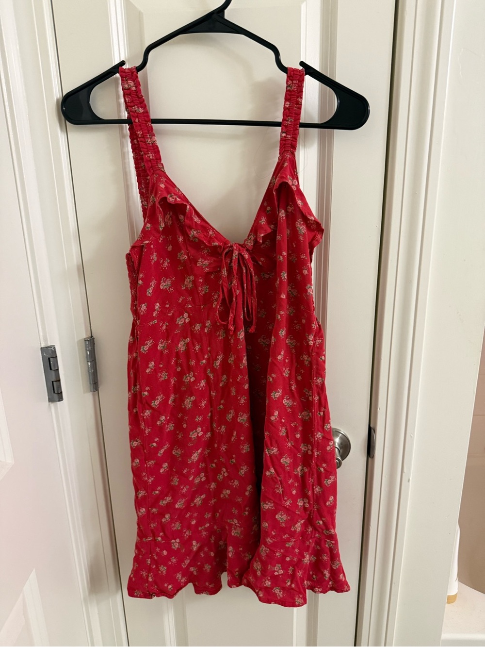 Red American Eagle Floral Tie-Front Sundress